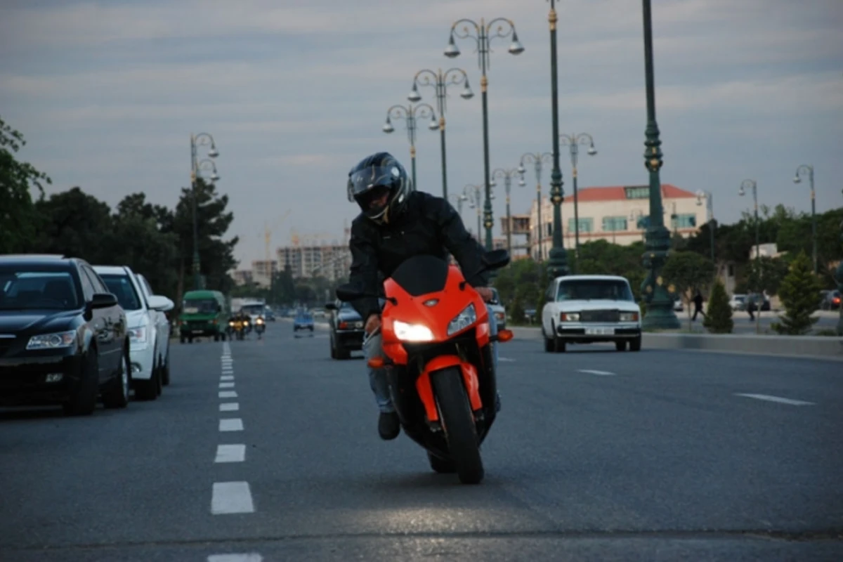 Bakı polisi motosiklet ovuna başlayıb