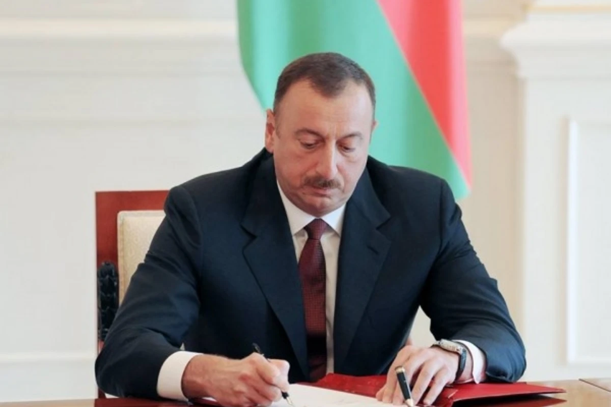 Президент Азербайджана выделил 3 млн. манатов Минтрансу