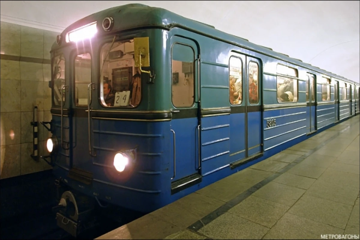 Сегодня отмечается День работников Бакинского метрополитена