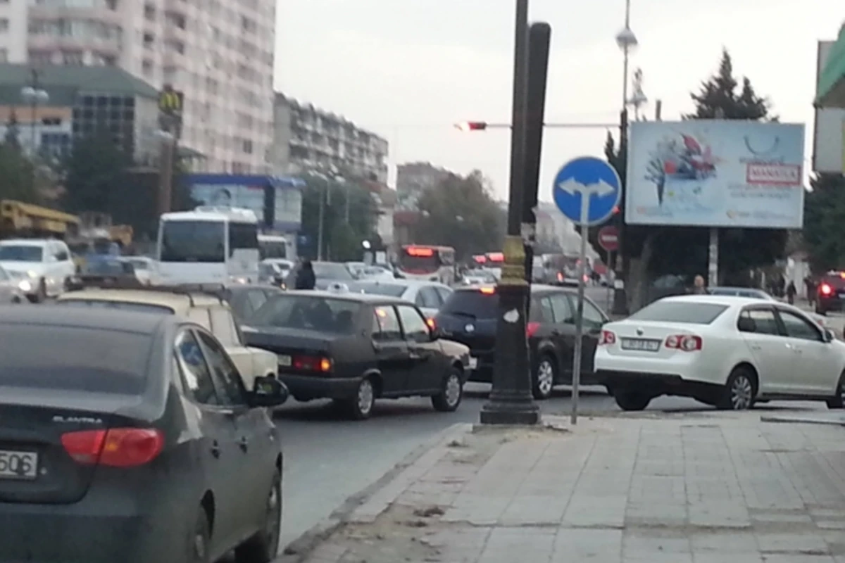 ЦИУТ планирует очередное нововведение на одной из дорог в Баку