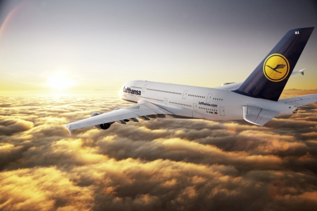 Около 950 авиарейсов Lufthansa отменены в пятницу из-за забастовки