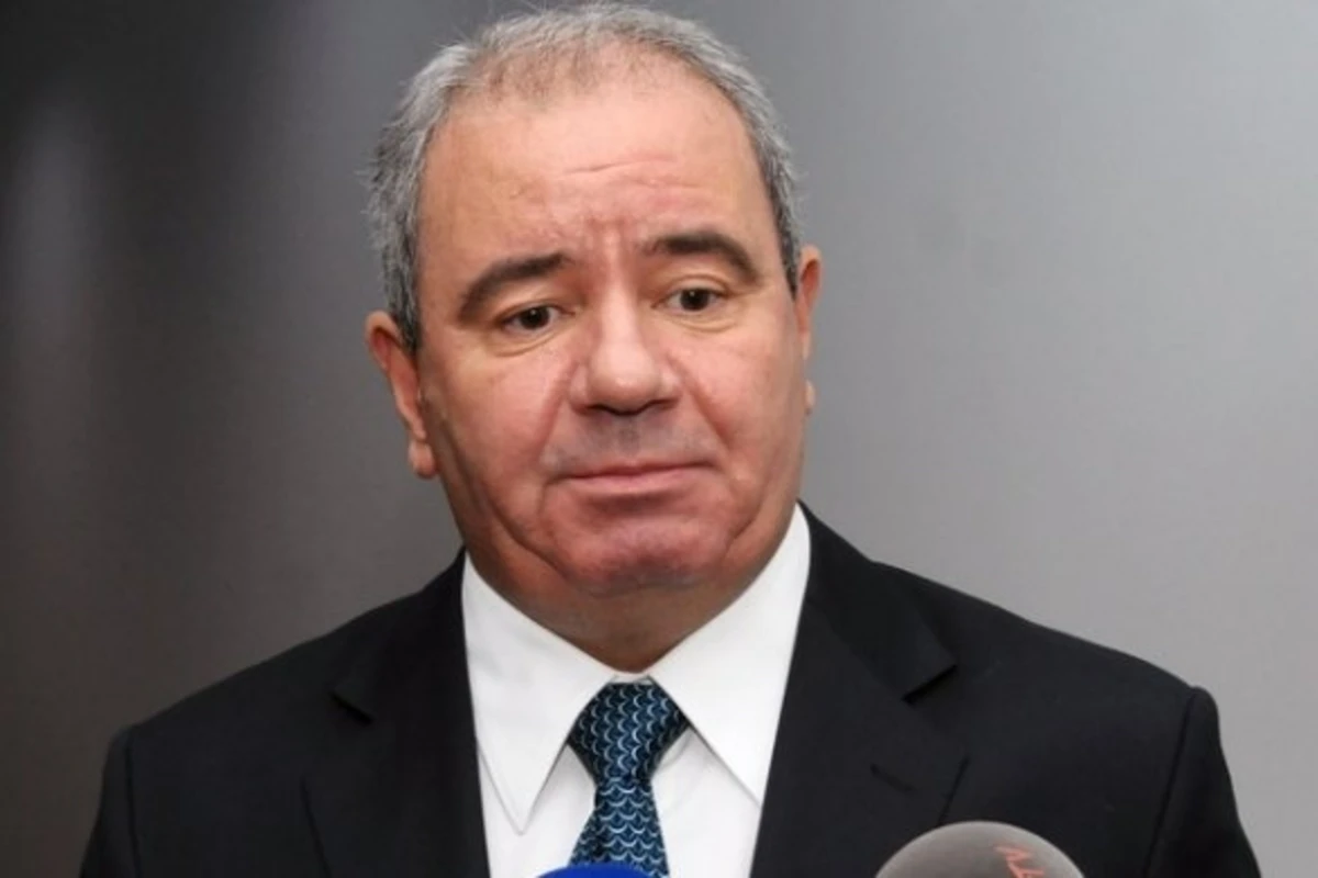 Али Аббасова допрашивают в Генпрокуратуре
