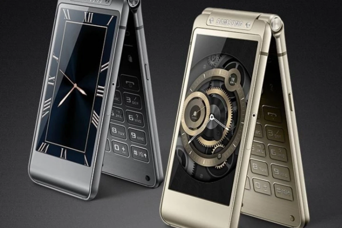 W2016 - топовая раскладушка от Samsung