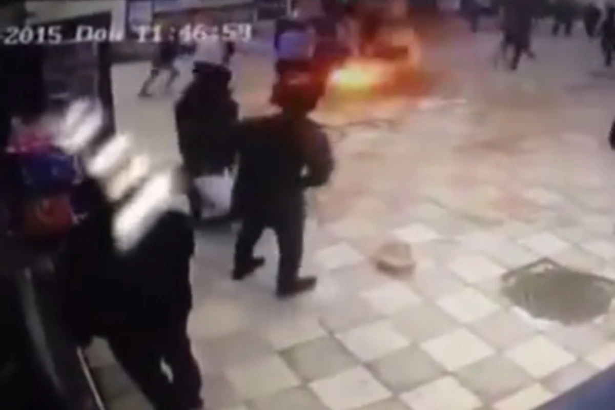 Новые подробности о причине акта самосожжения в Баку (видео, 18+)