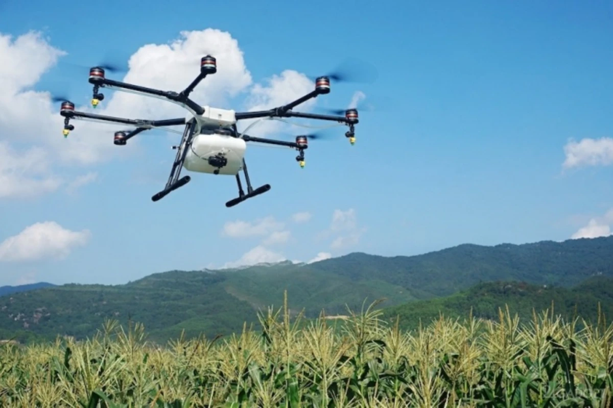 Agras MG-1 — сельскохозяйственный дрон от DJI (видео) Agras MG-1 — сельскохозяйственный дрон от DJI (видео)