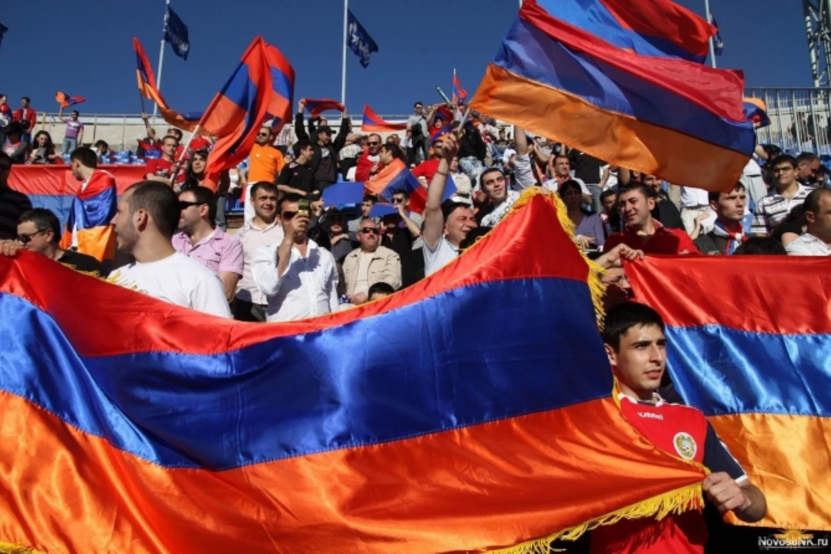 Лесть армянских футболистов Владимиру Путину