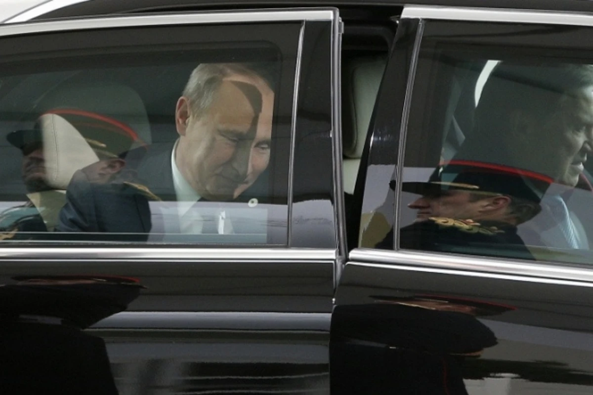 Путин объяснил причину опоздания на церемонию (видео)