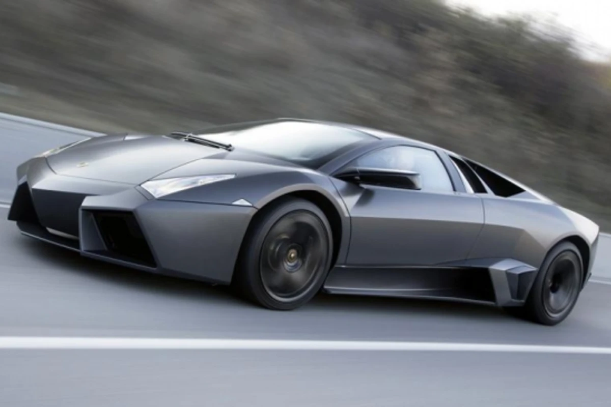Стала известна дата официальной премьеры суперкара Lamborghini Centenario