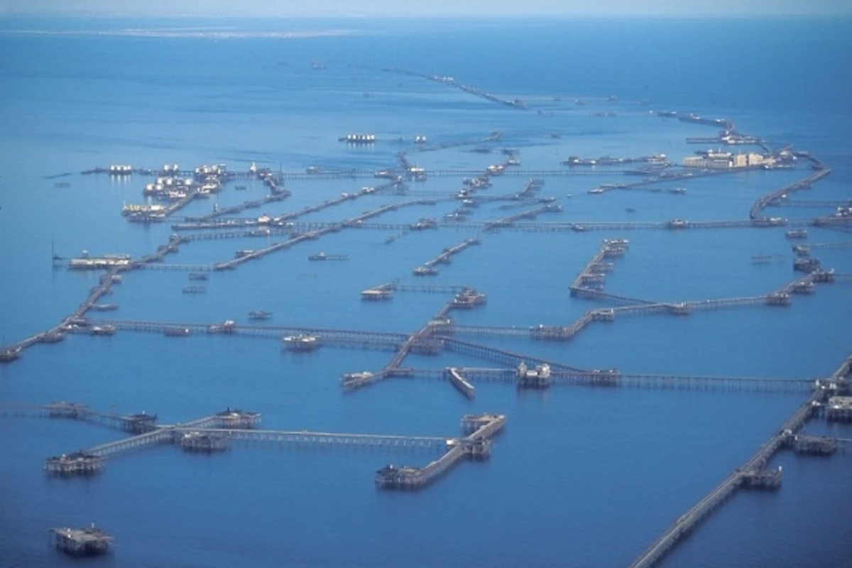 На нефтяном месторождении Азербайджана произошла авария