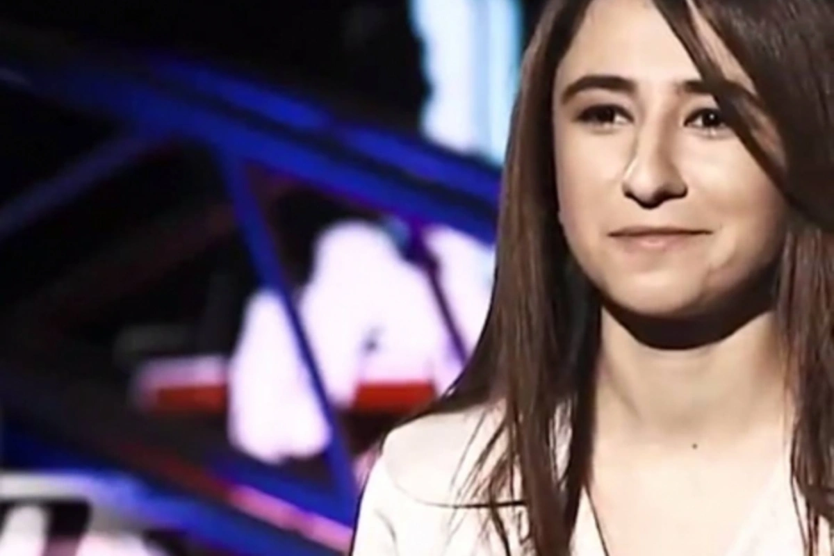 Азербайджанка своим исполнением поразила наставников O səs Türkiye (видео)