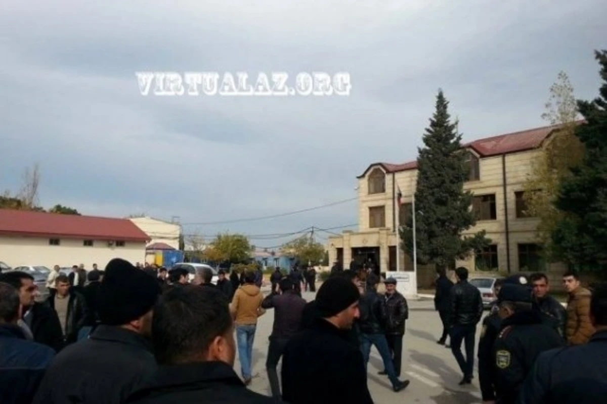 В Баку проходит акция протеста