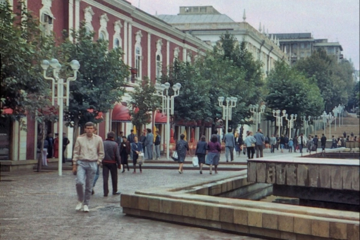 10 исчезнувших за 30 лет атрибутов Баку 10 исчезнувших за 30 лет атрибутов Баку
