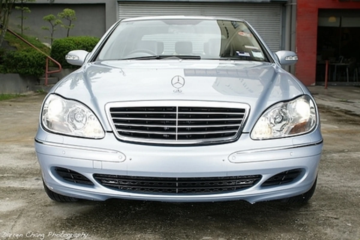 В Баку «Mercedes Benz S 350» продан за 4500 манатов