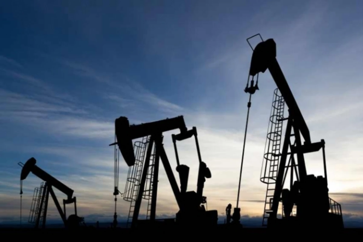 Цена нефти снижается