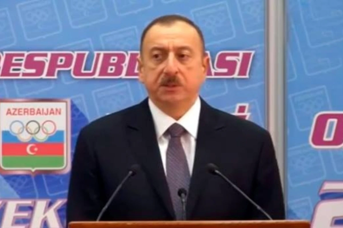 Ильхам Алиев: «Девальвация маната была неизбежной» (видео)