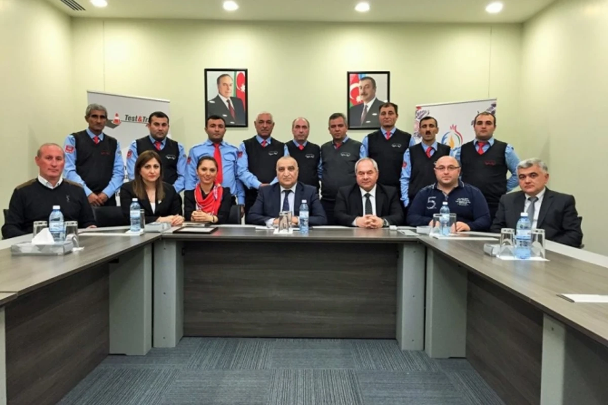 Baku Busın sürücüləri mükafatlandırıldı (FOTO)