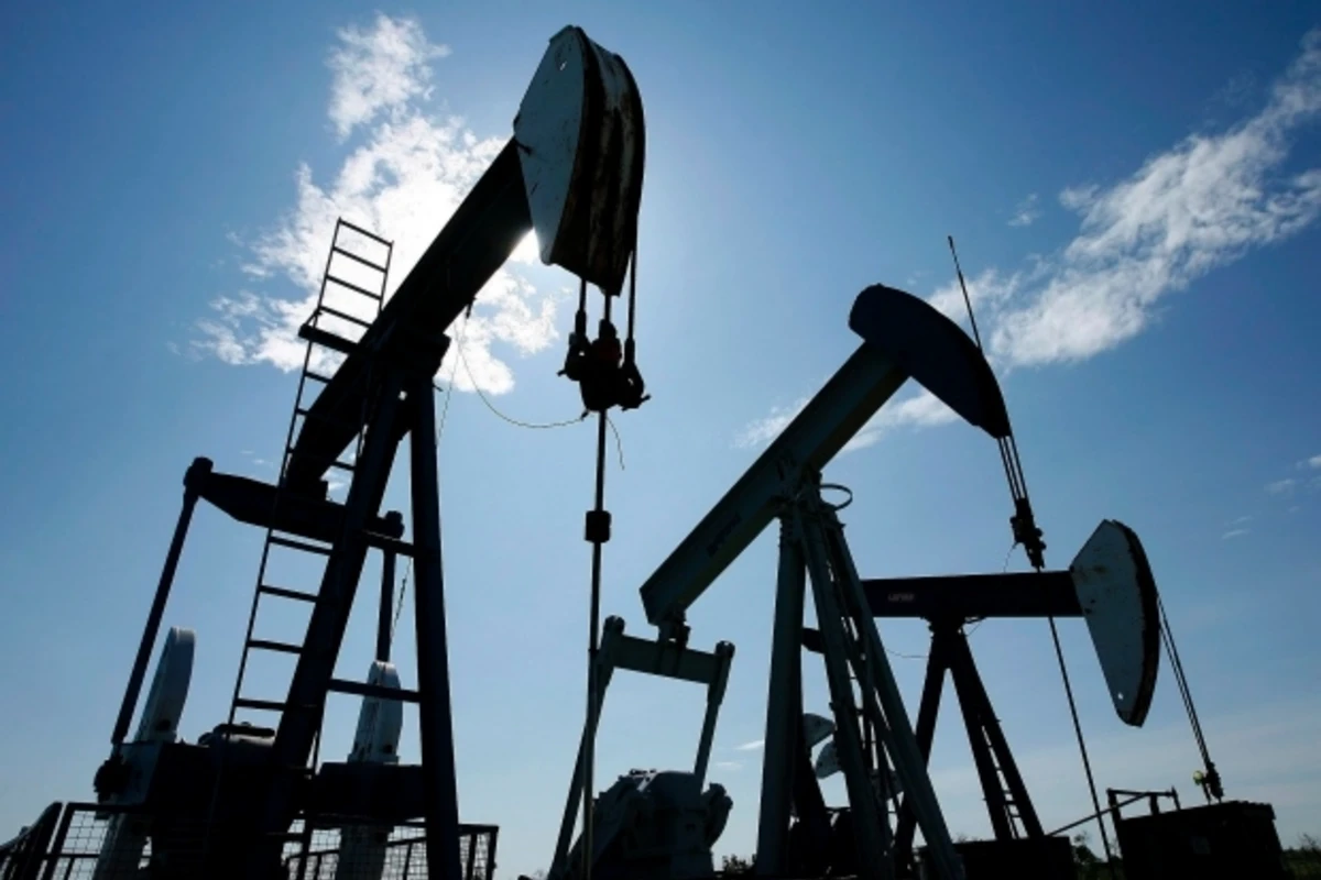 Азербайджанская нефть подешевела