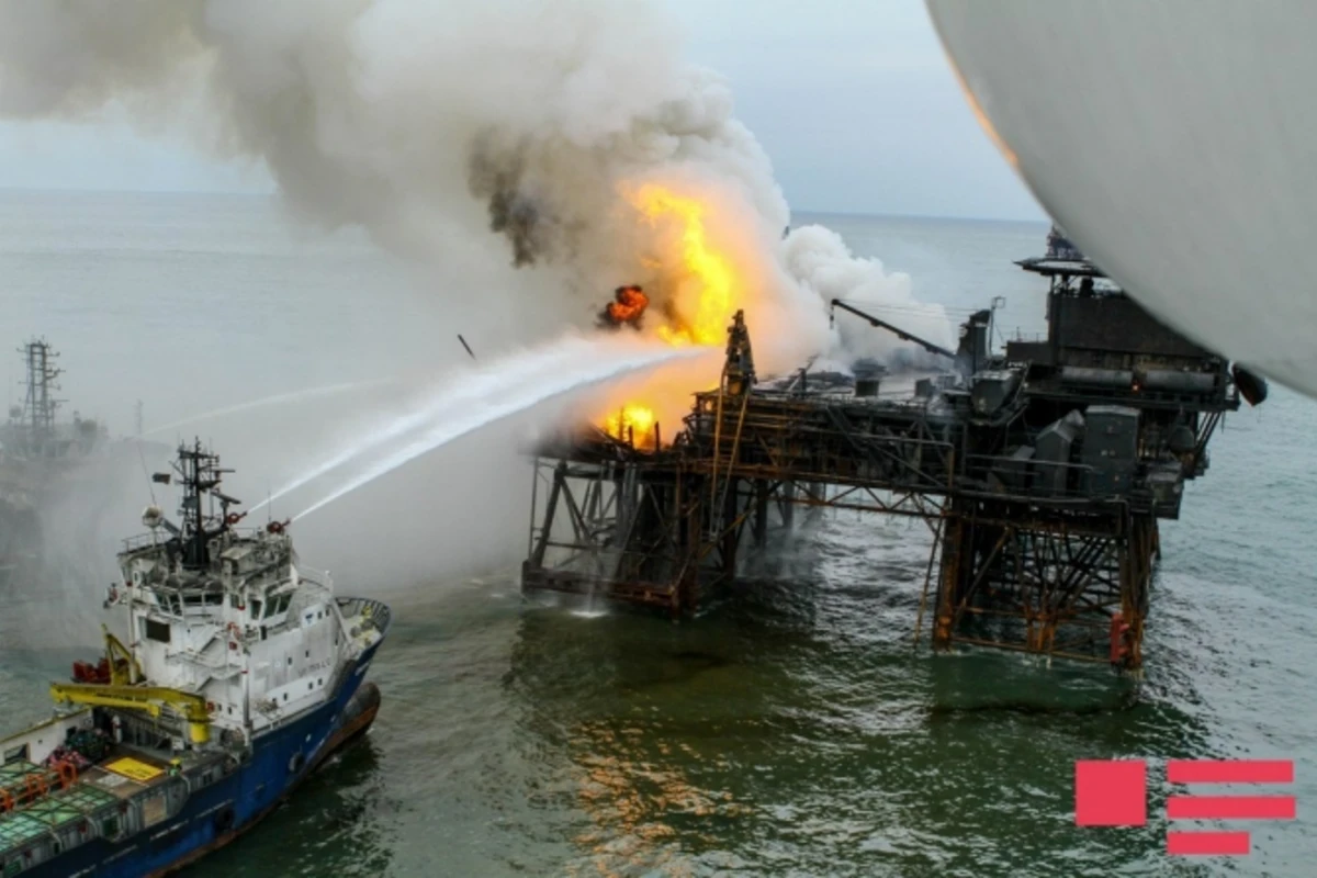 Обнаруженное в туркменском секторе Каспия тело нефтяника доставлено в Азербайджан