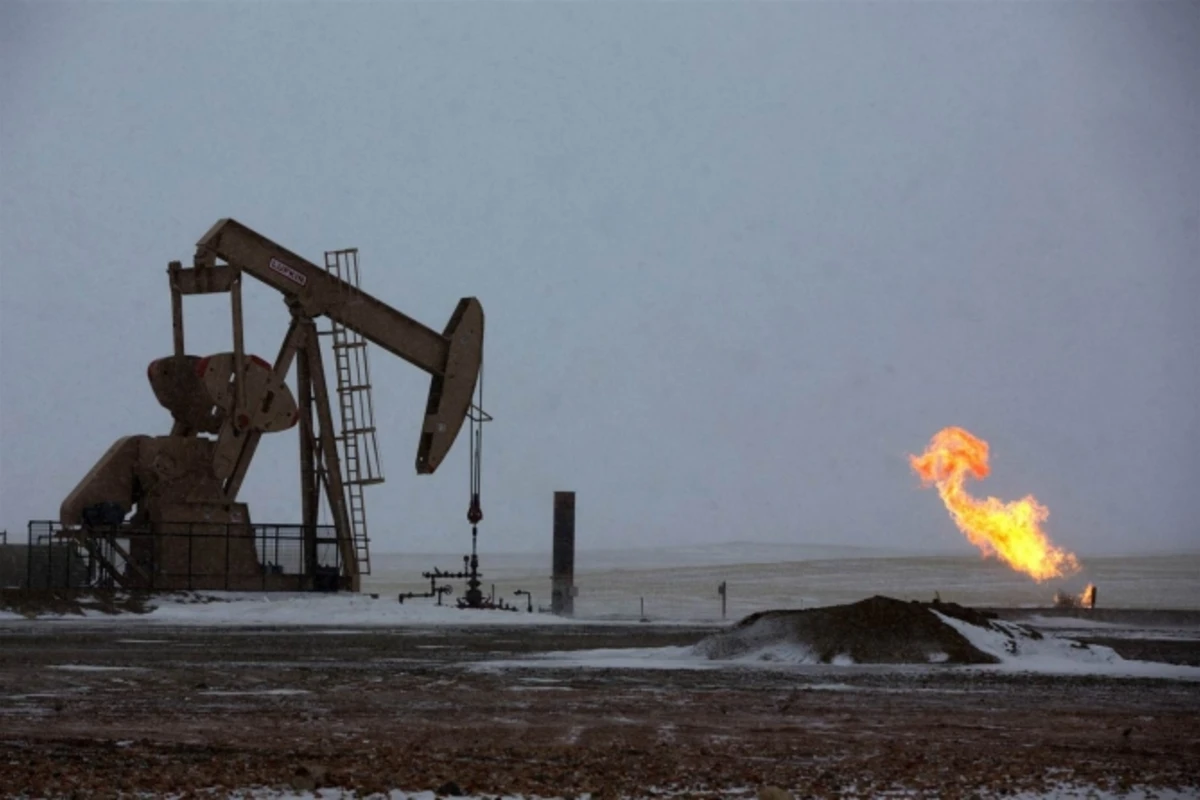 Цена на нефть из Северной Америки опустилась ниже нуля