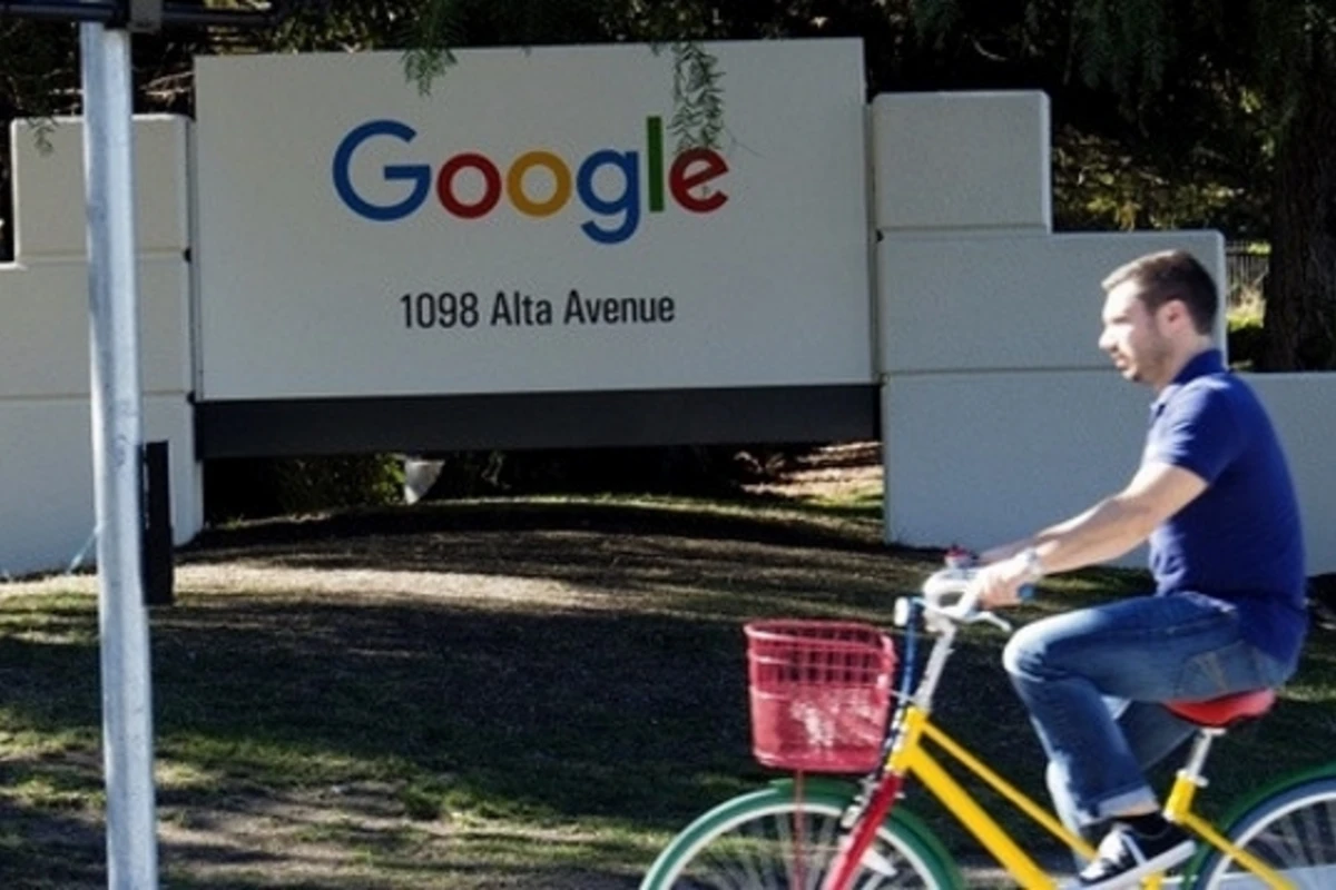 Google выплатит Лондону 185 млн. долларов