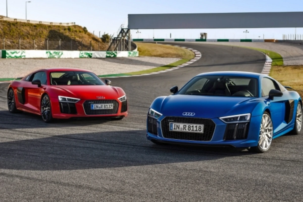 Audi раскрыла стоимость новой версии спорткара R8 (галерея)