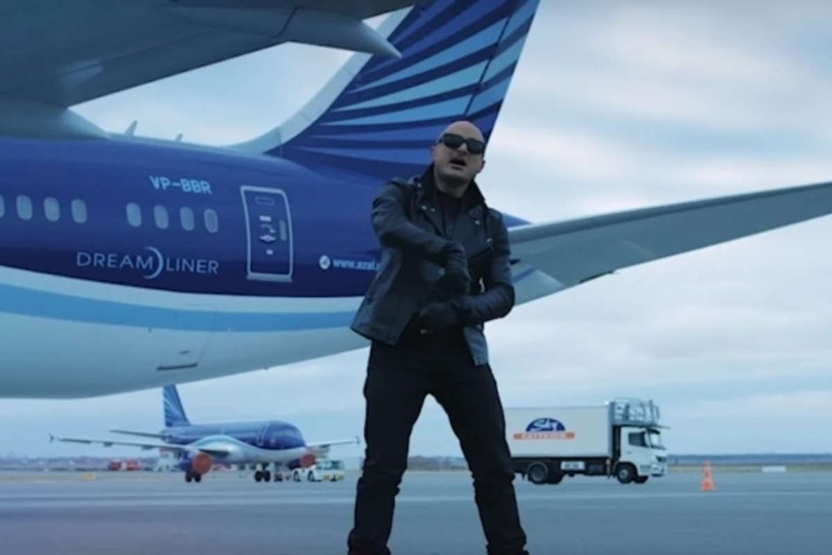 Göy Teyyare: Мири Юсиф снялся в рекламном ролике для AZAL (видео)