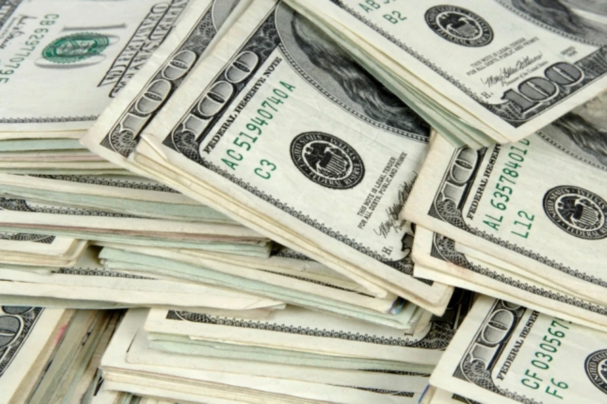 Dolların bu günə olan məzənnəsi (RƏSMİ) Dolların bu günə olan məzənnəsi (RƏSMİ)