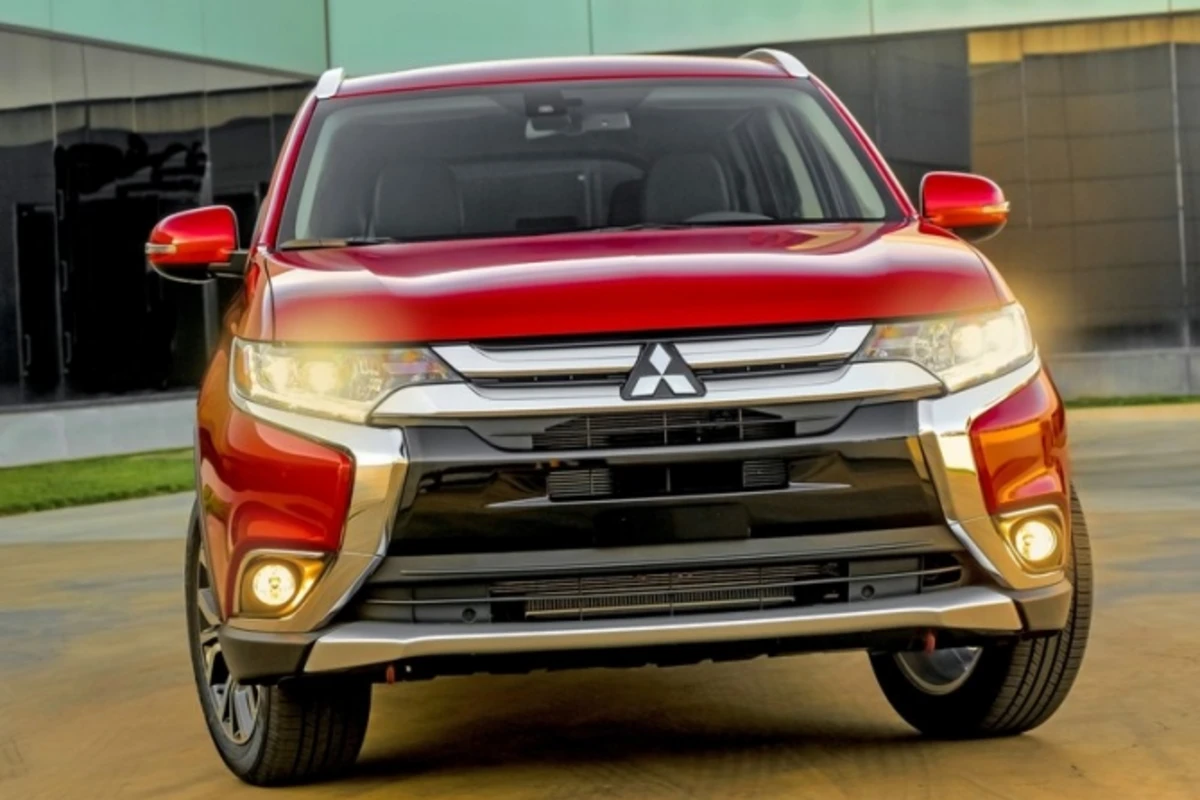 Новой фишкой Mitsubishi Outlander станет - подогрев руля
