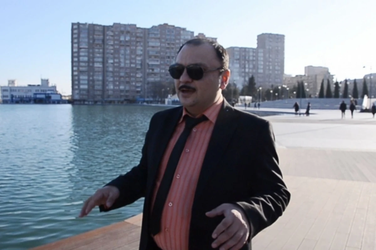 В Азербайджане известный рэпер стал жертвой преступников