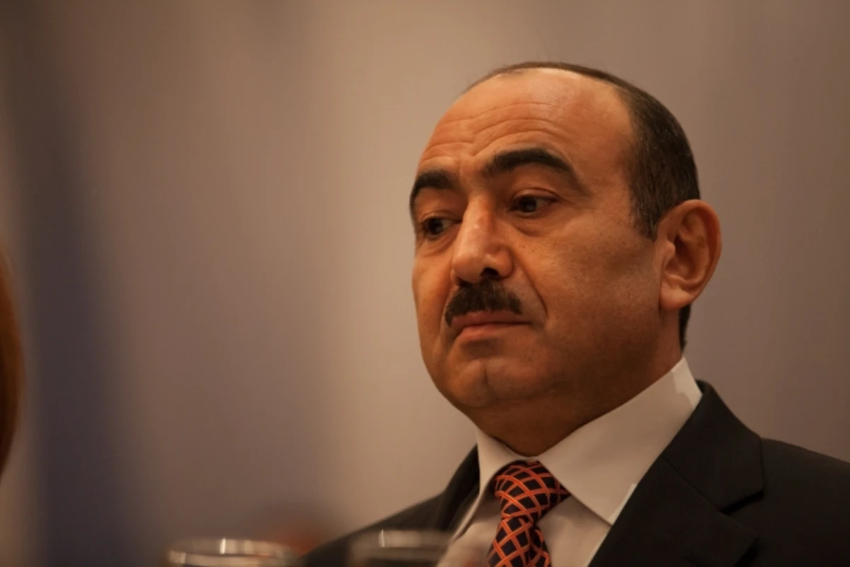 Али Гасанов: «90% районов Азербайджана зависят от дотаций»