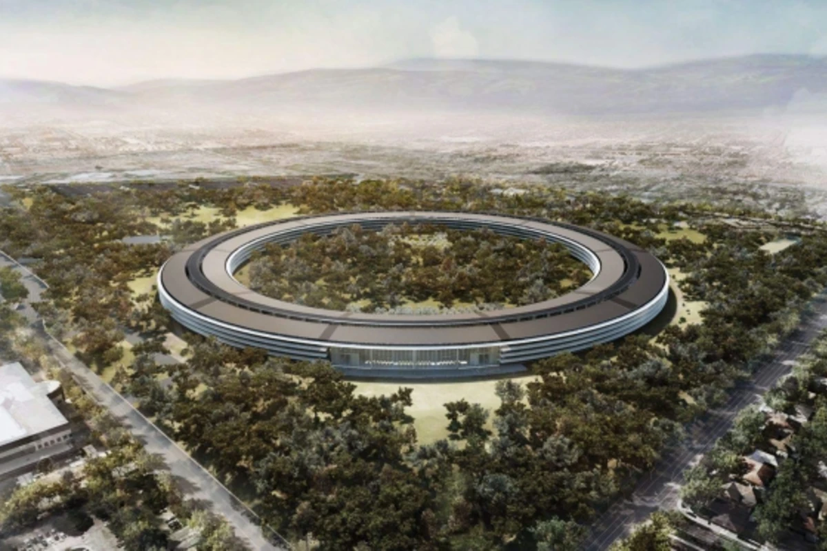 Как строится новый кампус Apple (видео)