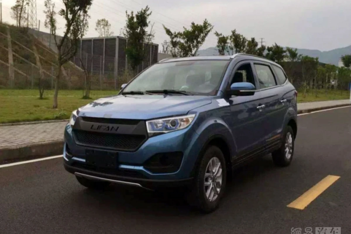 Lifan презентовал новый семиместный кроссовер Maiwei Lifan презентовал новый семиместный кроссовер Maiwei