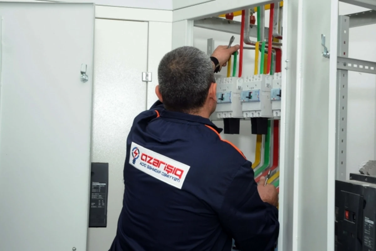 “Azərişıq”: Elektrik avadanlıqlarına görə dəyən ziyanın məsuliyyəti abunəçilərdədir “Azərişıq”: Elektrik avadanlıqlarına görə dəyən ziyanın məsuliyyəti abunəçilərdədir