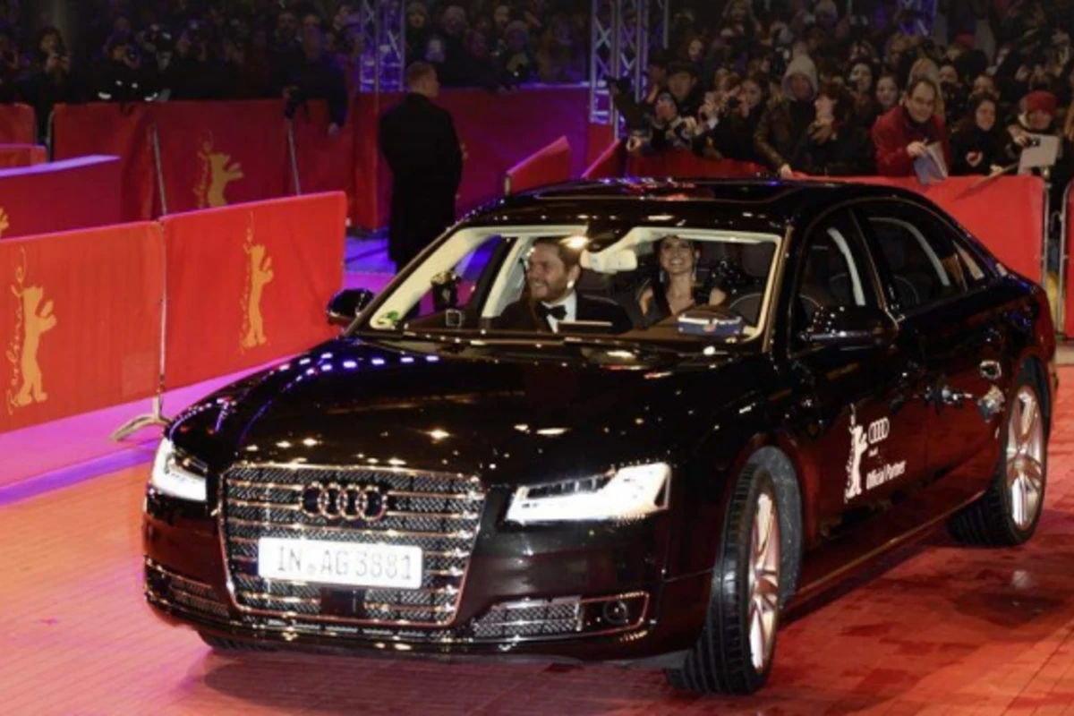 Audi засветил беспилотный седан A8 на Берлинале (видео)