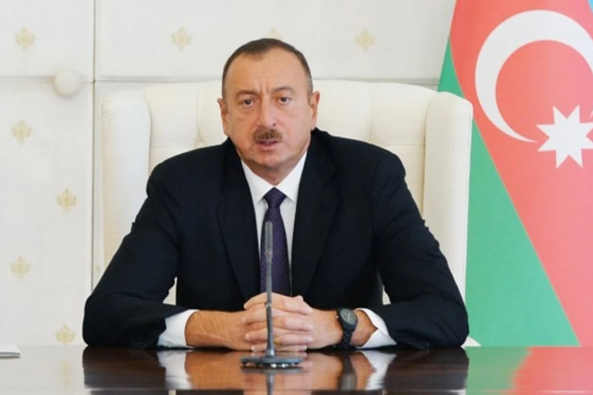 Президент Ильхам Алиев подписал некролог в связи с кончиной Ильхамы Гулиевой Президент Ильхам Алиев подписал некролог в связи с кончиной Ильхамы Гулиевой