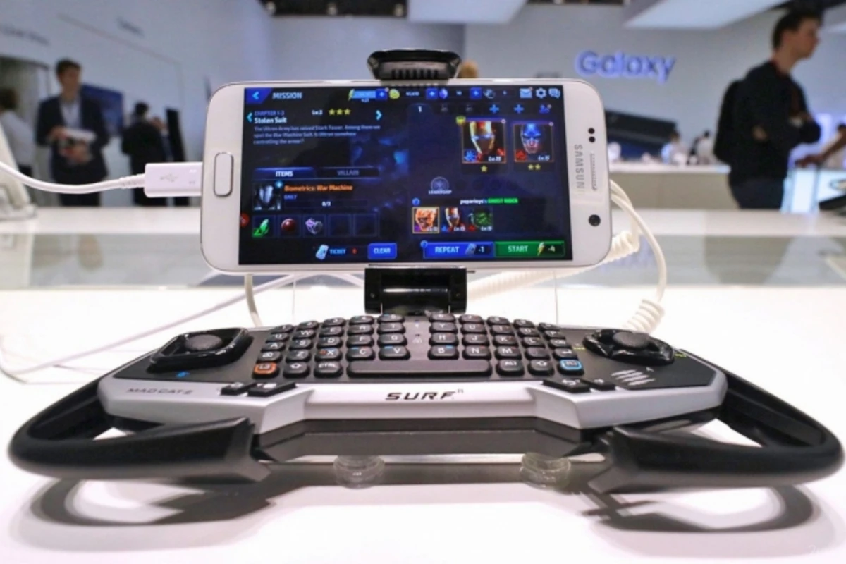 Многофункциональный контроллер для Galaxy S7 и S7 Edge за 80 баксов