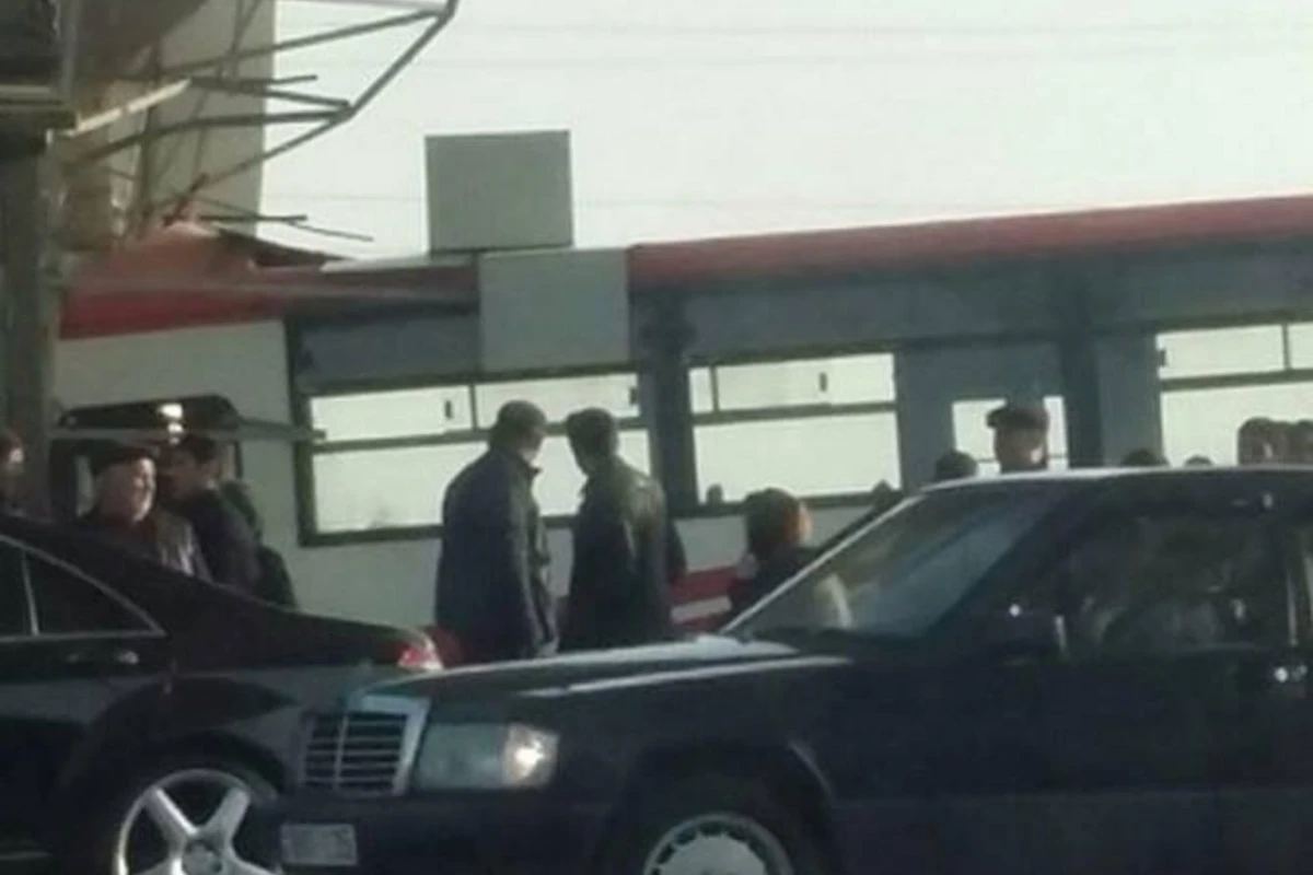 Обнародованы имена пострадавших в цепной аварии в Баку (видео)
