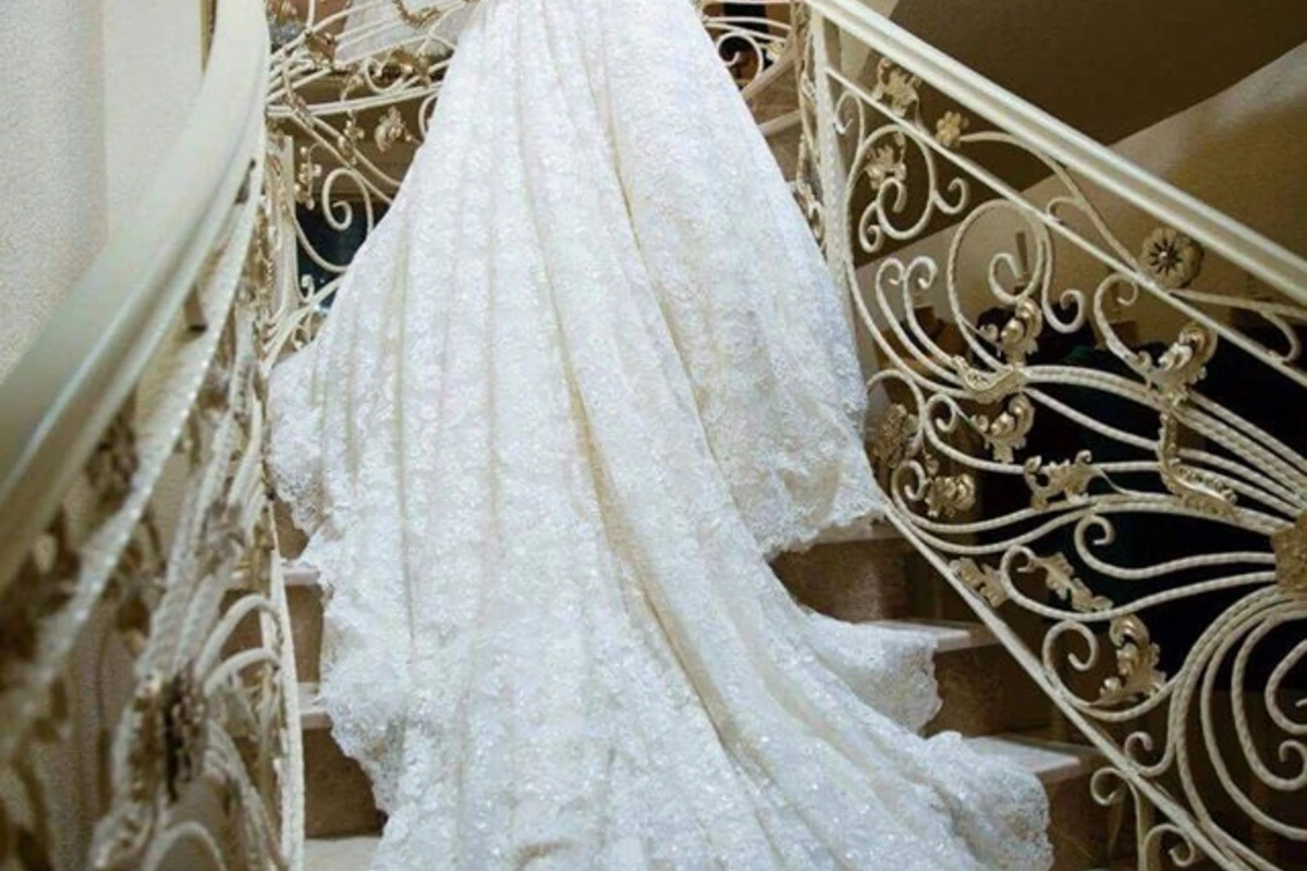 Sevda gəlinlik geyindi (FOTO) Sevda gəlinlik geyindi (FOTO)