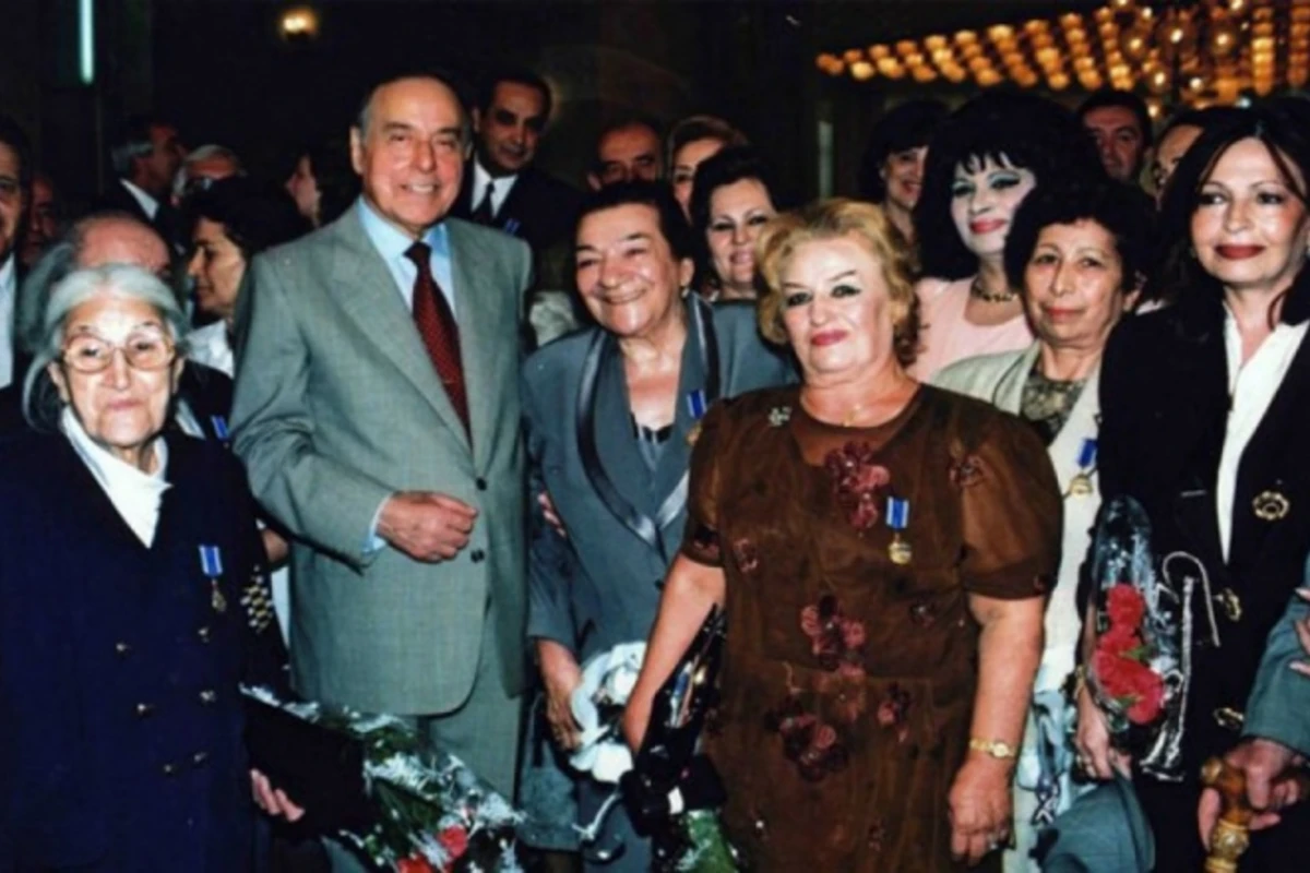 6 Марта - Важный шаг Гейдара Алиева, направленный на равноправие женщин и мужчин