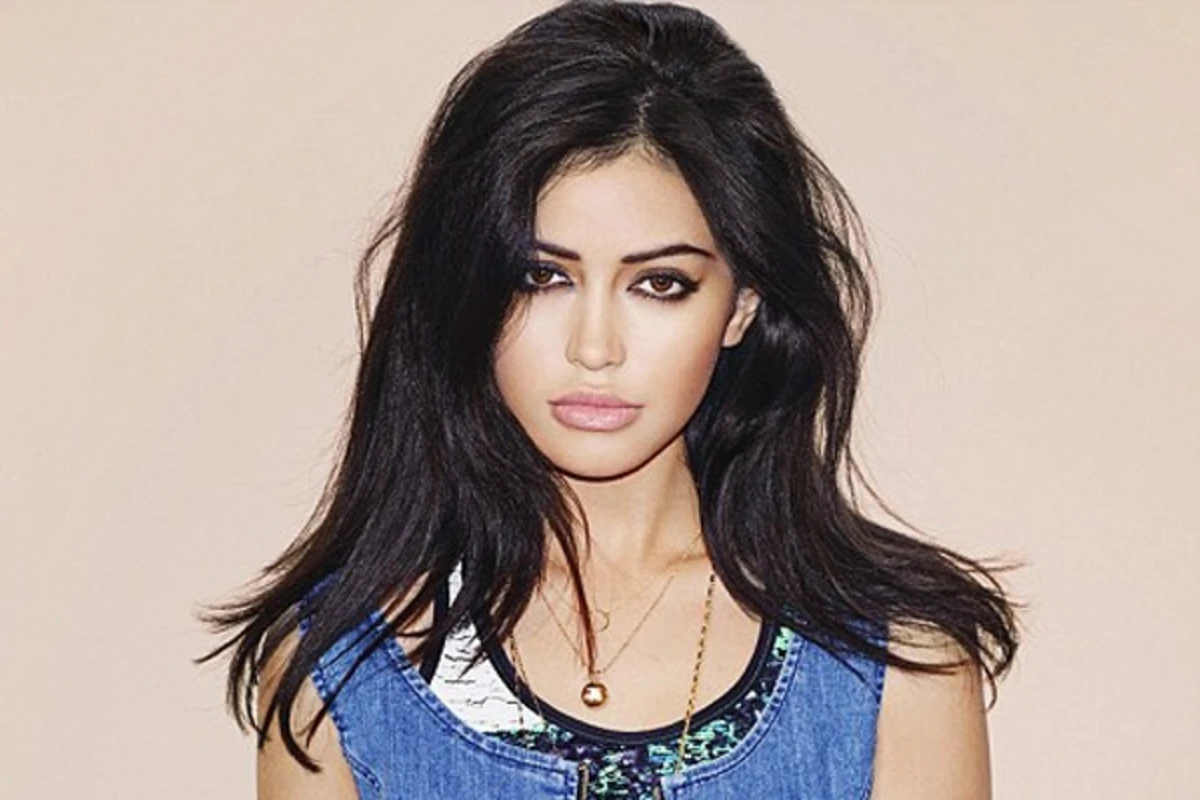 Незнакомка из Instagram Джастина Бибера дебютировала в рекламной кампании (фото)