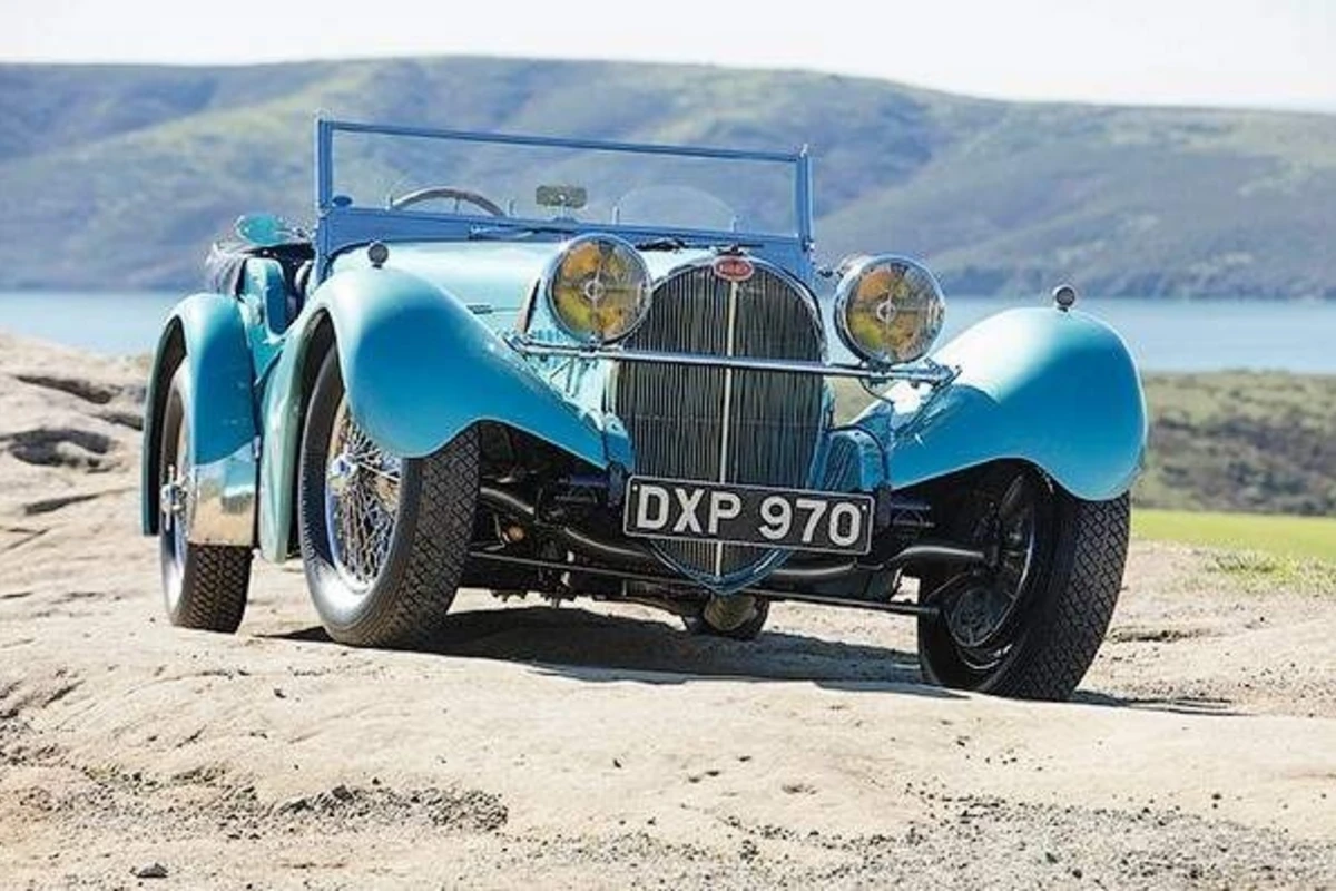Во Флориде продан красавчик Bugatti 1937 года (фото)