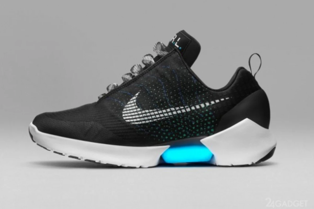Настоящие самозашнуровывающиеся кроссовки Nike (видео)