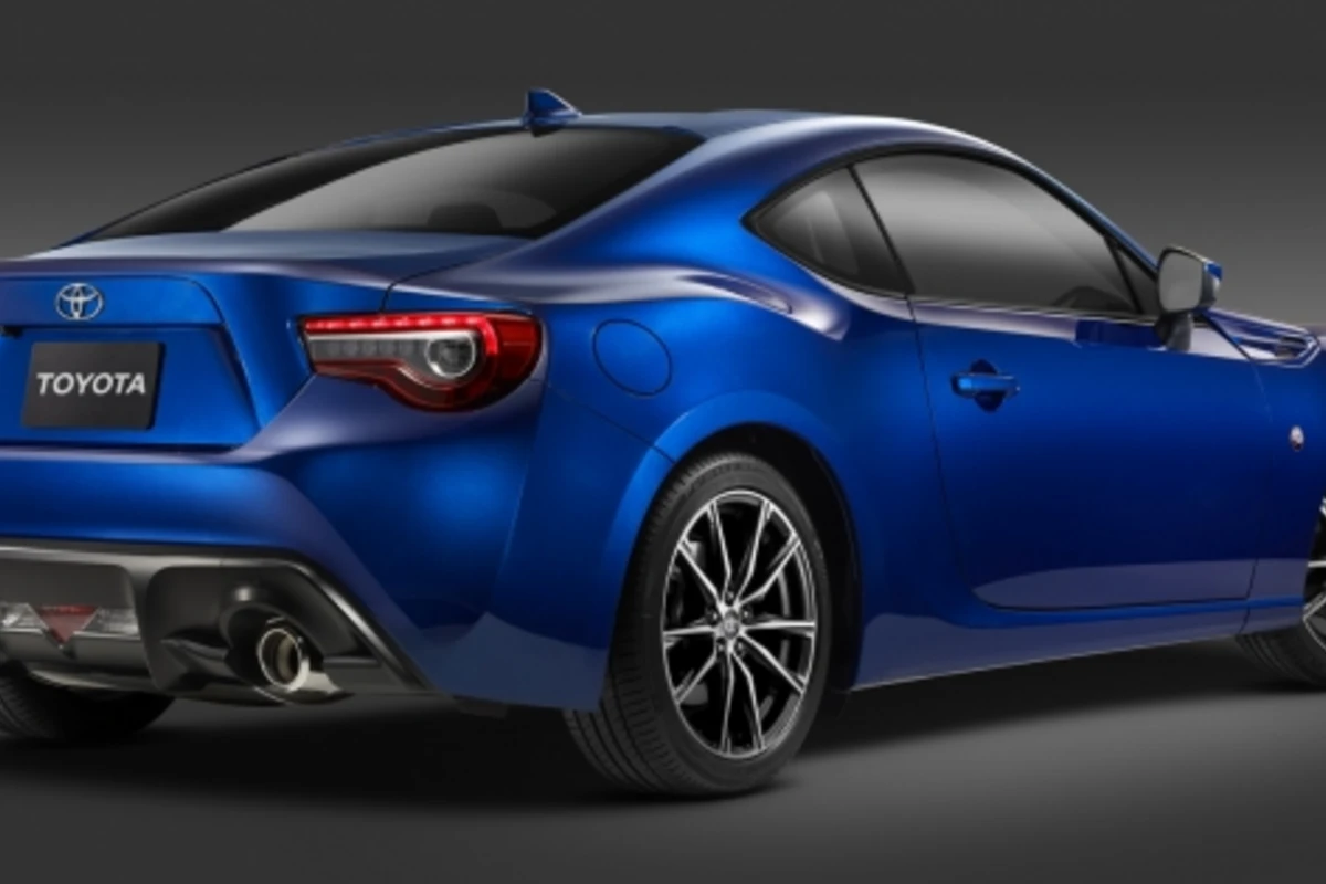 Toyota рассекретила обновленное купе GT86 (фото)