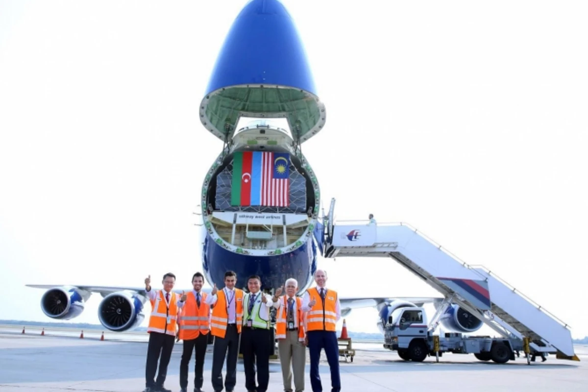 Silk Way West Airlines связал Европу и Азию