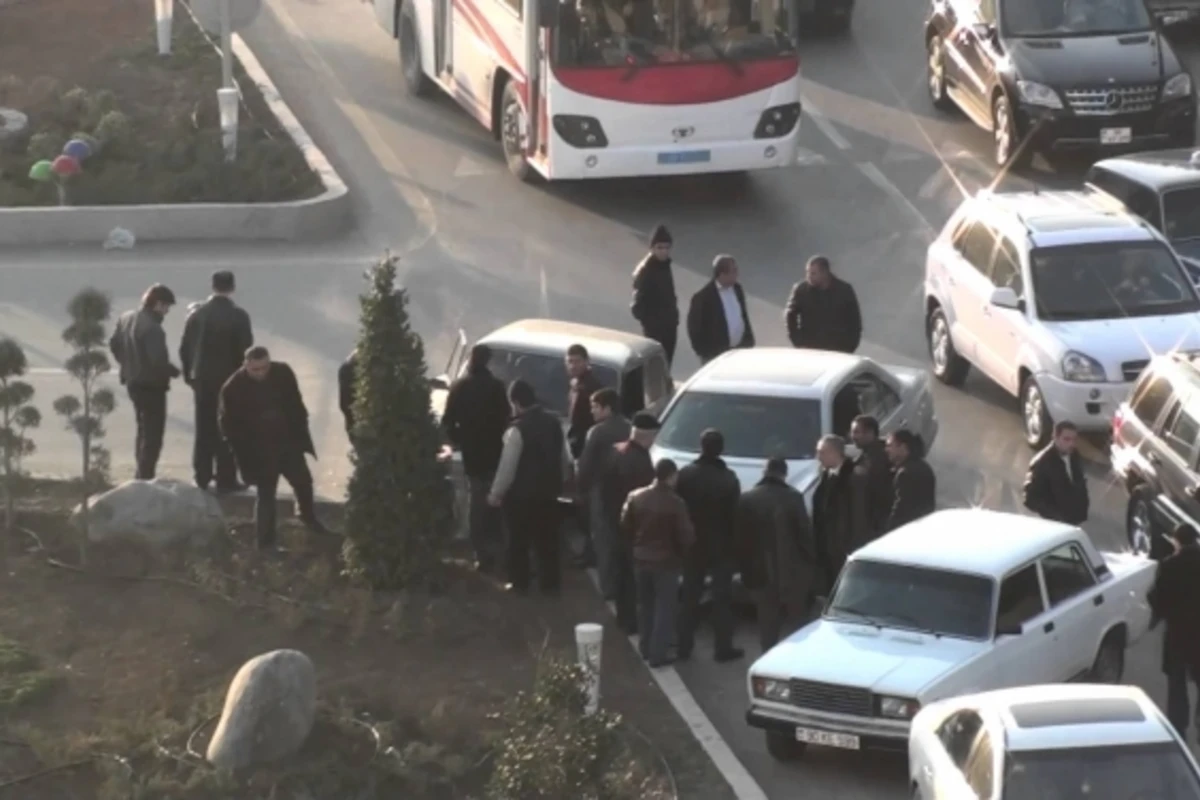 Bayramı qara gələnlər - 15 ölü, 80 yaralı Bayramı qara gələnlər - 15 ölü, 80 yaralı