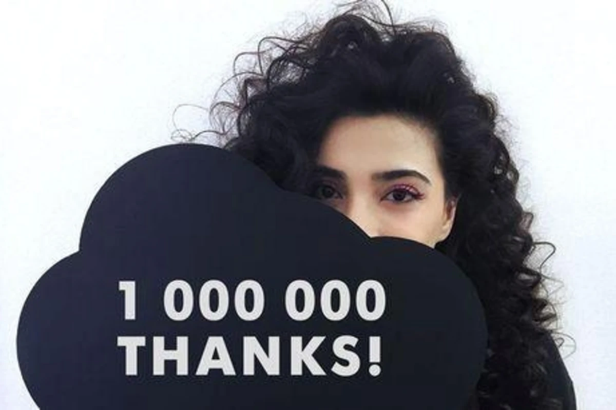 Самра Рагимли набрала более 1 000 000 просмотров на канале YouTube (фото, видео)