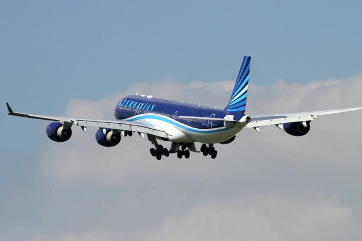 Акция бесплатных авиабилетов от AZAL на 9 Мая