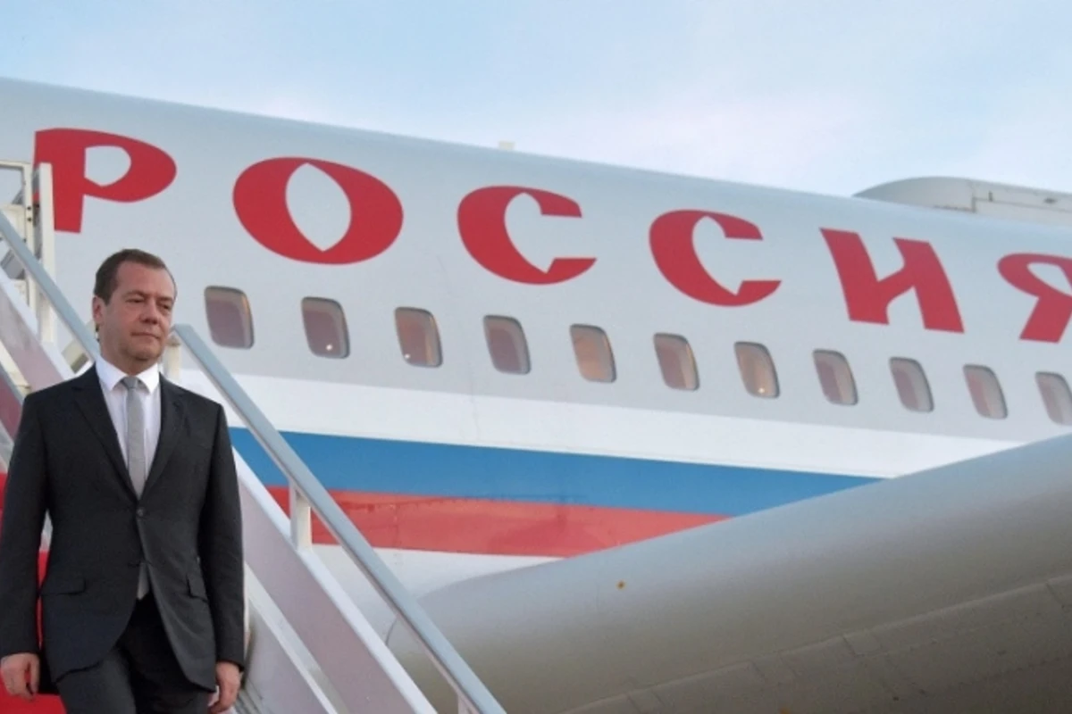 Сегодня Дмитрий Медведев посетит Баку