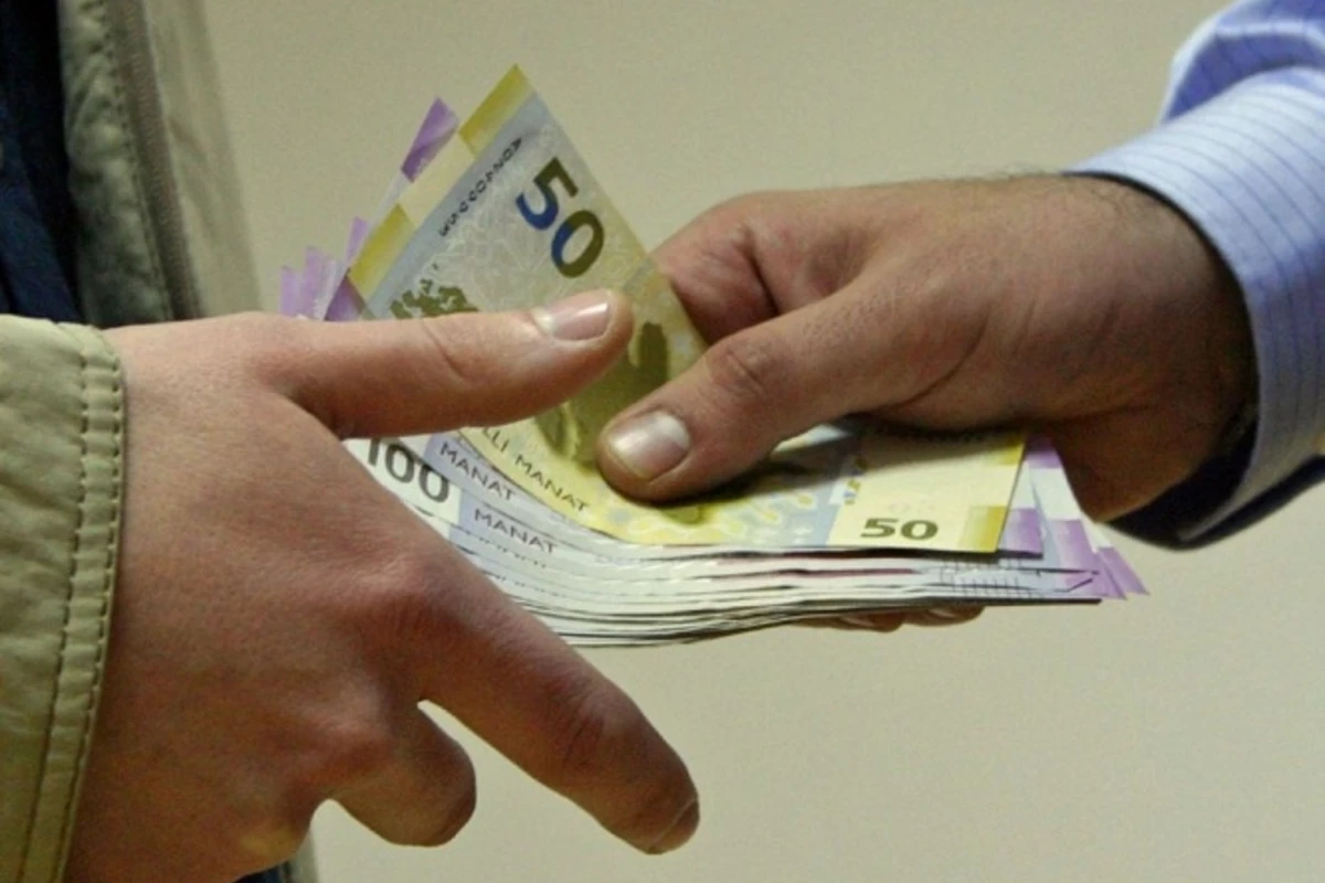В Азербайджане малоимущим семьям будет выдано 4000 манатов - Новая программа