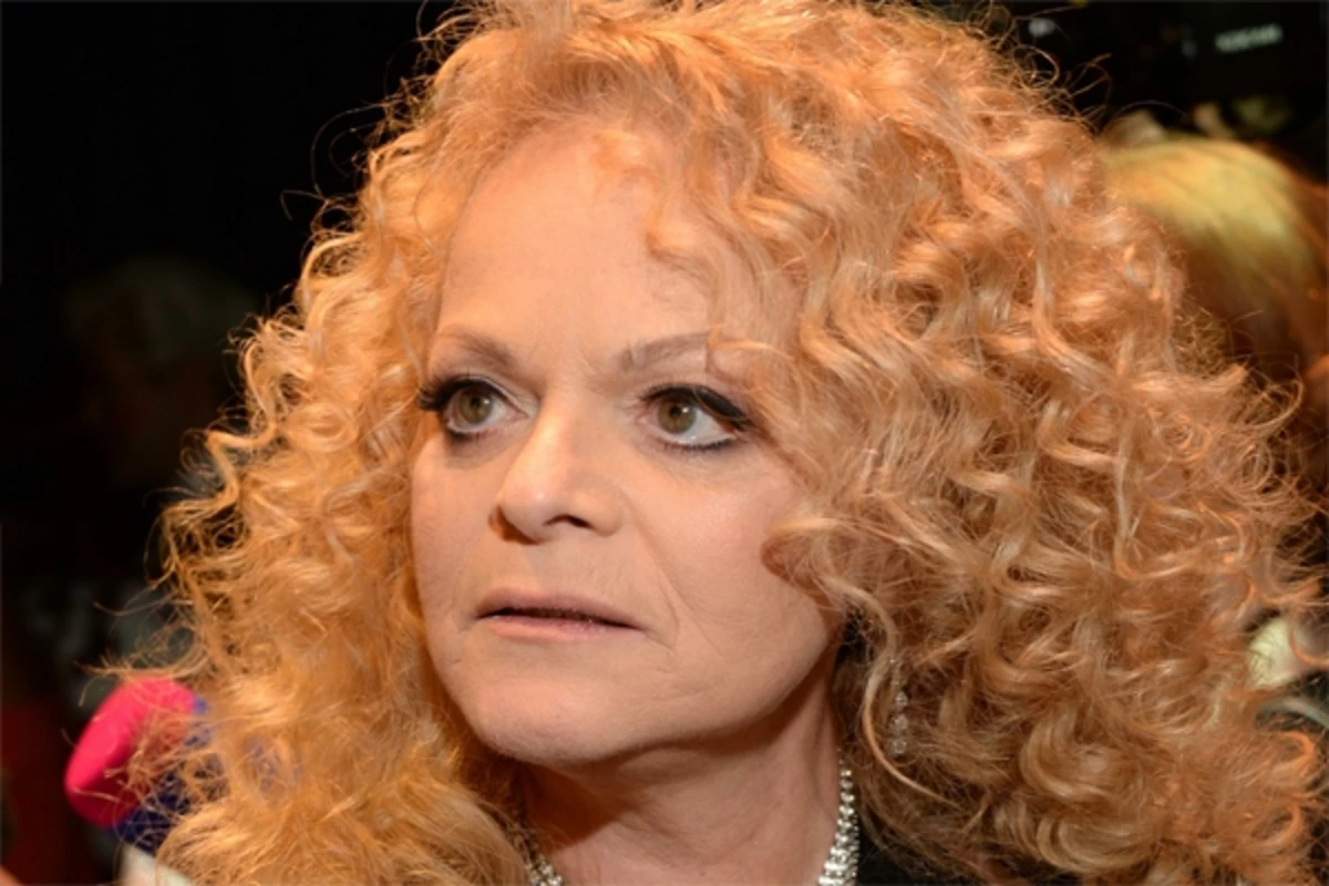 Larisa Dolina: “Məndən üzr istənilməyincə, Bakıya gəlməyəcəm” Larisa Dolina: “Məndən üzr istənilməyincə, Bakıya gəlməyəcəm”